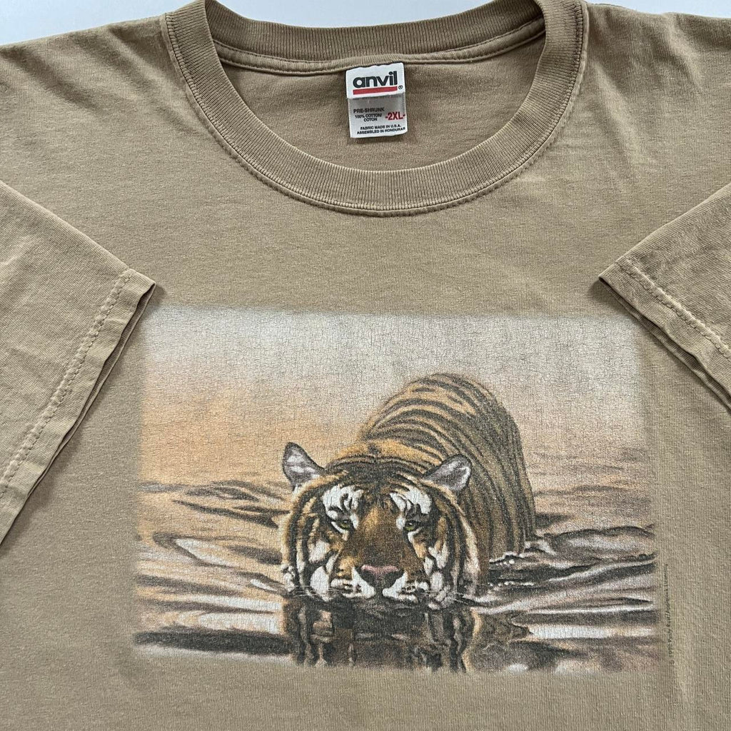 Vintage 90s Tiger in Water T-Shirt / XXL